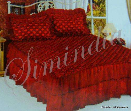 Perfect for winter " Queen  SIZE SEXY Red SATIN Embossed Quilted  6piece set "