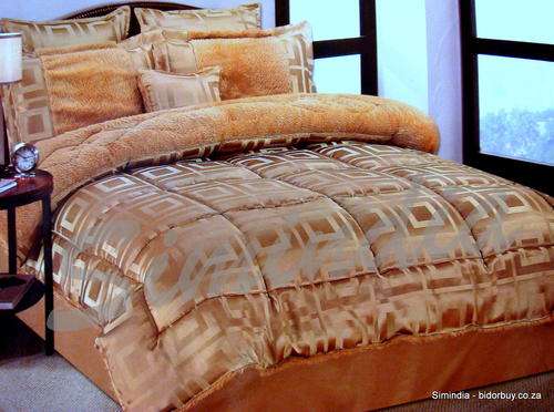 New Arrivals - Queen size Bedspread Superior Luxurious 7 piece heavy comforter set