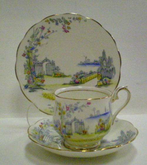 ROYAL ALBERT TRIO "ROSEDALE" PATTERN