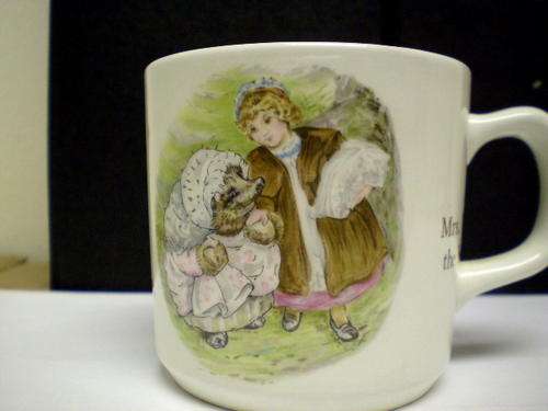 BEATRIX POTTER MUG  WITH MRS TIGGYWINKLE BY WEDGSOOD
