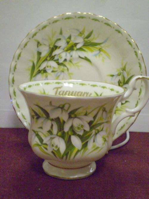 ROYAL ALBERT FLOWER OF THE MONTH  CUP & SAUCER- JANUARY