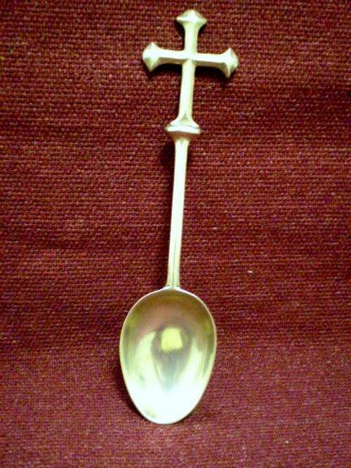 BEAUTIFUL HALLMARKED SILVER SPOON SHAPED AS A CROSS, LONDON 1937