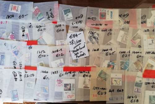 Netherlands Sets in packets (lot806)