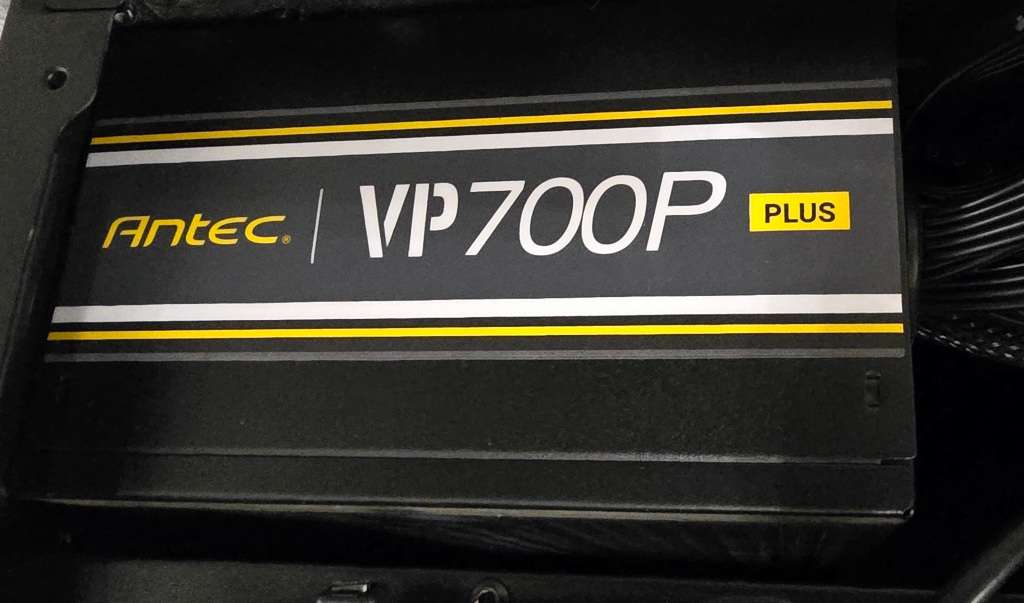 Antec VP700 Power Supply