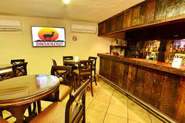 DIKHOLOLO ( North West) : 17th - 21st April 2017  3 bed 6 sleeper