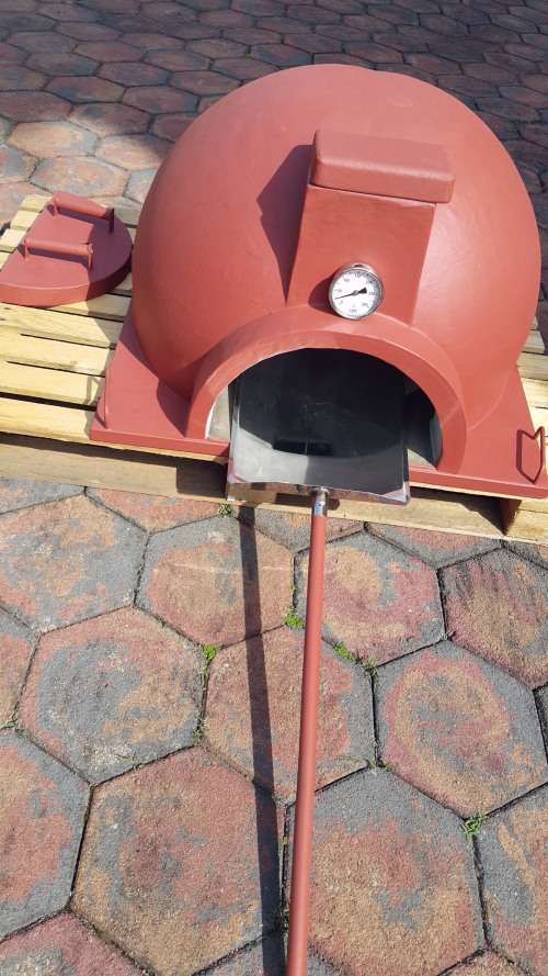 PORTABLE WOOD FIRED / GAS FIRED PIZZA OVEN - BEST OVEN ON THE MARKET DUE TO IGLOO SHAPE
