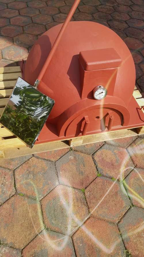 PORTABLE WOOD FIRED / GAS FIRED PIZZA OVEN - BEST OVEN ON THE MARKET DUE TO IGLOO SHAPE