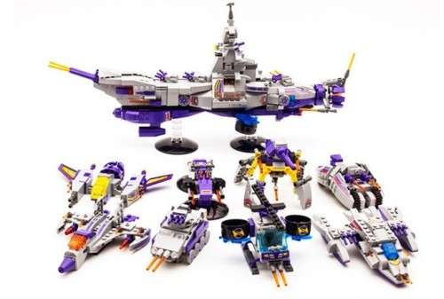 Space Terminator War Warship Building Blocks ( 8 Different Models to choose from)