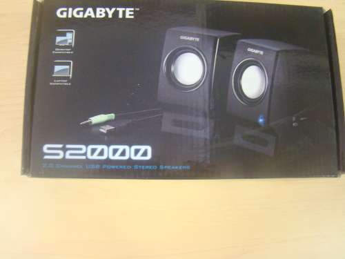 GIGABYTE  ***  COMPUTER SPEAKERS