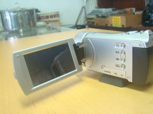 SAMSUNG    ****      COMPACT DIGITAL VIDEO CAMERA ****FULL HD