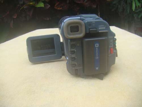 SONY HANDYCAM  -VIDEO CAMERA RECORDER