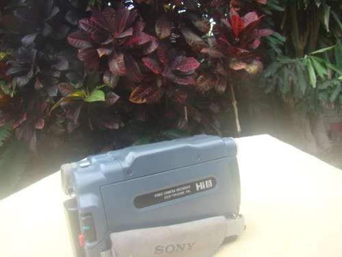 SONY HANDYCAM  -VIDEO CAMERA RECORDER