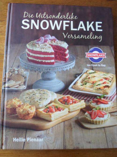 Die Uitsonderlike SNOWFLAKE Versameling. Heilie Pienaar