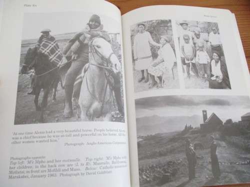 Singing Away the Hunger. STORIES OF A LIFE IN LESOTHO. Mpho 'M'atsepo Nthunya