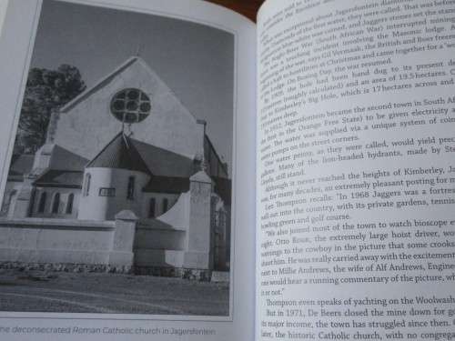 Chris Marais & Julienne du Toit. KAROO ROADS: Tales from South Africa's Heartland