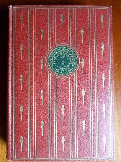 SHELLED INVERTABRATES OF THE PAST AND PRESENT. Smithsonian Scientific Series