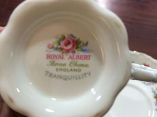 ROYAL ALBERT 'TRANQUILITY' TRIO