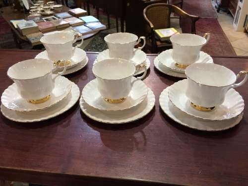 SET OF SIX ROYAL ALBERT 'VAL D'OR' TRIOS
