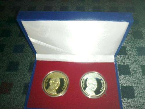 Nelson Mandela Twin Proof Set 39mm Medallions Solid Silver .925 Silver Proof