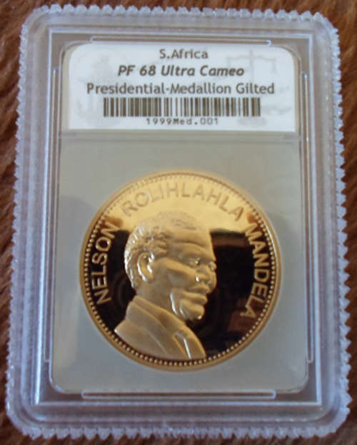 Nelson Mandela Proof 68 Ultra Cameo 39mm Medallion Gilted Stunning
