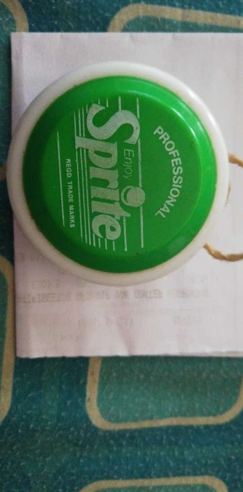Vintage SPRITE yoyo