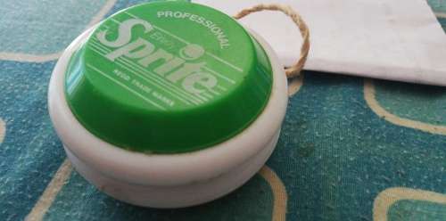 Vintage SPRITE yoyo