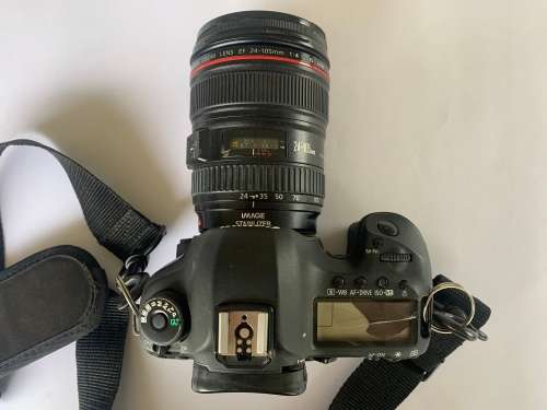 CANON EOS 5D MK III DSLR