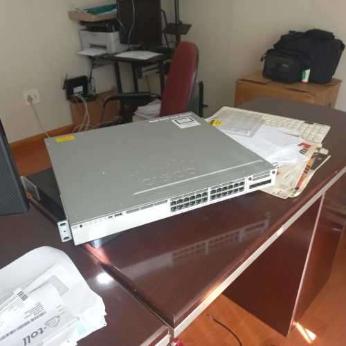 Cisco WS-C3850-24P-S Catalyst 3850 L3 Switch POE+ 720W, Dual PSU + C3850-NM-4-G