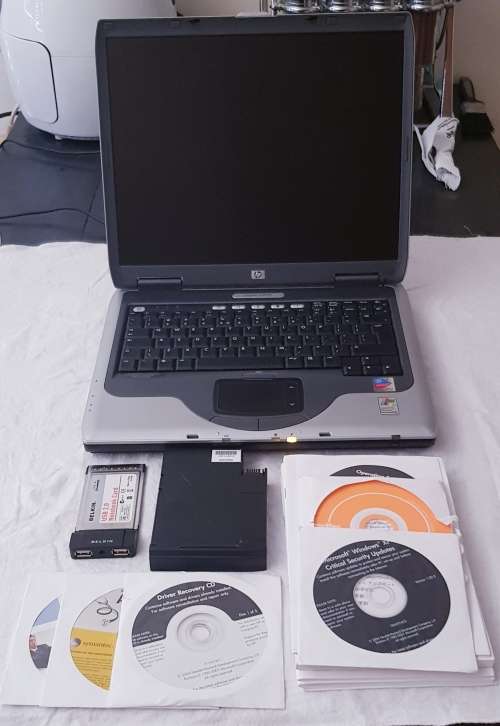 HP Compaq NX9030 Laptop