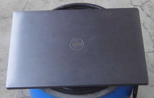 Dell Latitude 7490 - Core i5 - 256 SSD - 8GB Ram - FHD - 8th Generation - Warranty end 2022