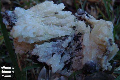 Tsumeb mine aragonite crystals on matrix-namibia-29g