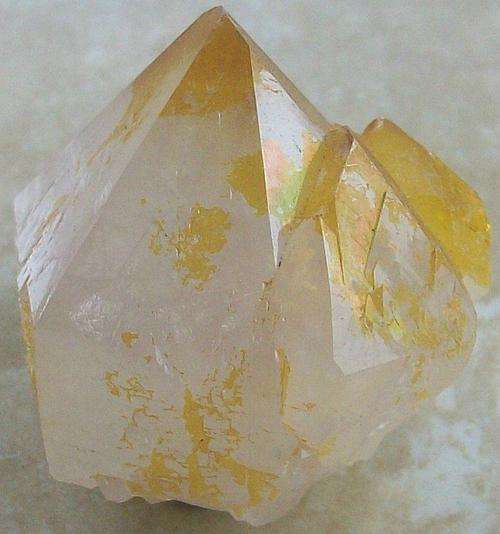 Boekenhoutshoek quartz crystal-rsa-28g