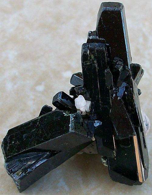 Zomba orthoclase crystals on aegerine crystal cluster-malawi-8g