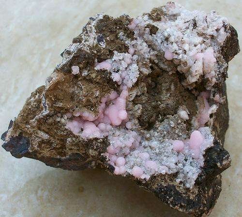 Kuruman manganocalcite and calcite crystals on matrix-rsa-69g