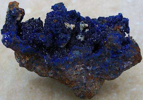 Vergenoeg azurite and kaolinite crystals on goethite matrix-rsa-18g