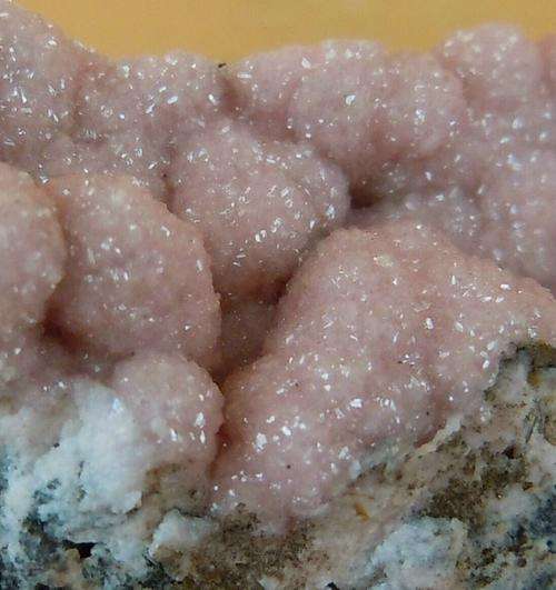 Kalahari manganese fields rhodocrosite crystals on matrix-south africa-101g