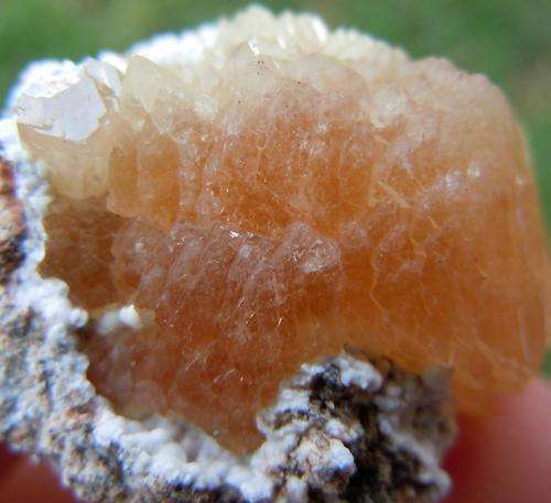 Kalahari manganese fields oyelite and olmiite crystals on matrix -south africa-10g