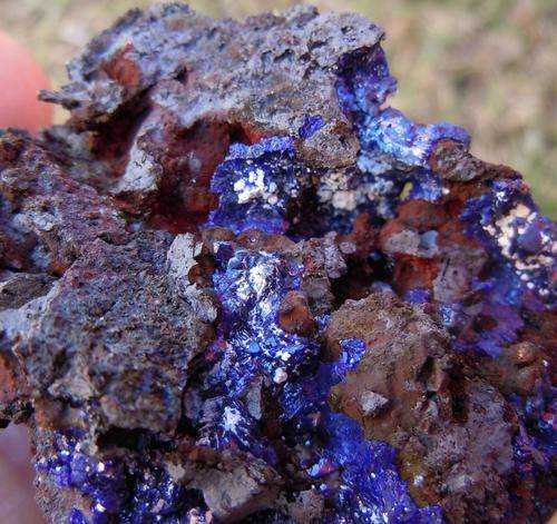 Vergenoeg mine azurite and kaolinite crystals on goethite matrix-south africa-118g