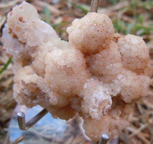 Kalahari manganese fields olmiite and calcite crystals on matrix-south africa-15g