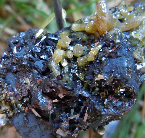 Tsumeb mine mimetite crystals on matrix-namibia-28g