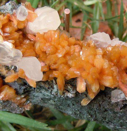 Malmberget mine stilbite and calcite crystals on matrix-sweden-96g