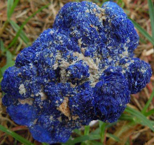 Katanga region azurite crystal cluster-congo-71g