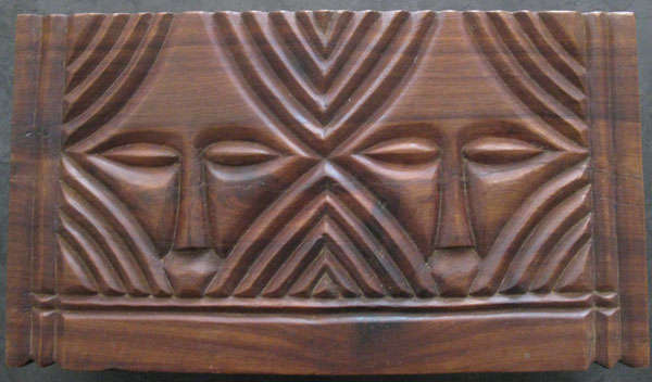 SOLID WOODEN HAND ENGRAVED TRINKET BOX