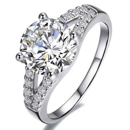 STUNNING 2.00 CARAT SIMULATED DIAMOND RING ***SIZE 7***