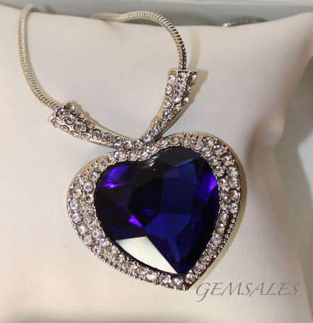 AUSTRIAN SAPPHIRE SWAROVSKI ELEMENTS CRYSTAL TITANIC HEART OF THE OCEAN NECKLACE