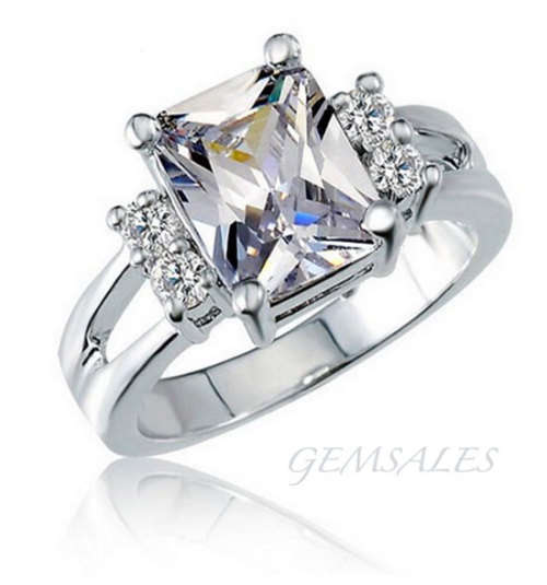 #NEW ARRIVAL# SPECTACULAR SIMULATED DIAMOND RING   ~STAMPED S925~ SIZE 7