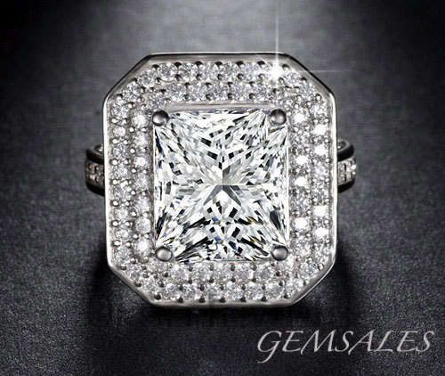 #NEW ARRIVAL# EXCEPTIONAL# SENSATIONAL# 6 CARAT SIMULATED DIAMOND RING-SIZE 7