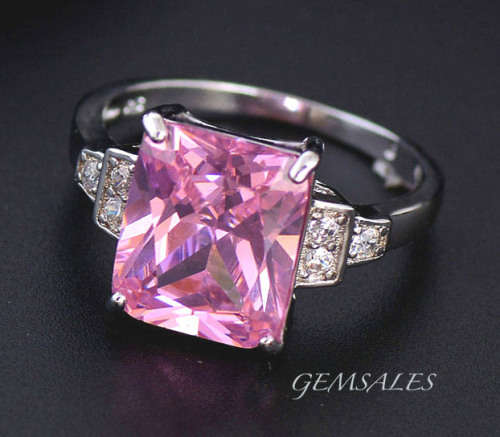 NEW ARRIVAL!  STUNNING PINK CZ  RING  * SIZE 7 *
