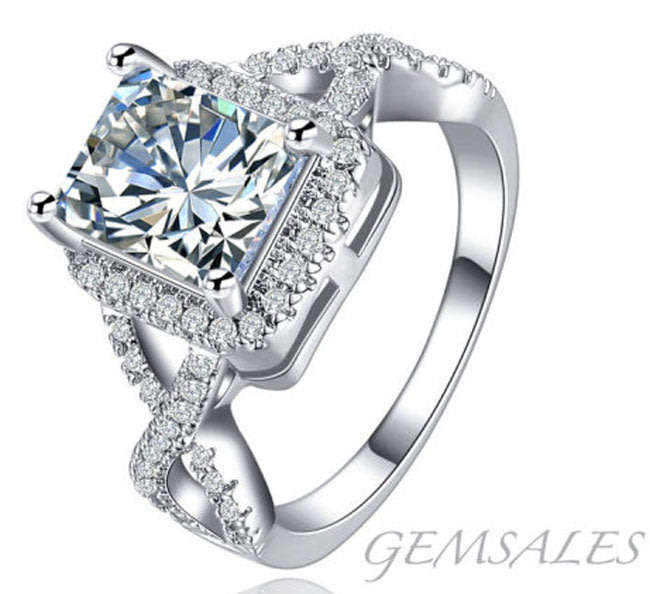 SPECTACULAR EMERAND CUT SIMULATED DIAMOND RING WITH MICRO INLAY  ~ S925~  SIZE  8