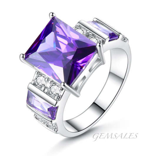 NEW ARRIVAL!!! SPECTACULAR SETTING  AMETHYST CZ RING     SIZE  7 3/4 - P 1/2 - 56mm